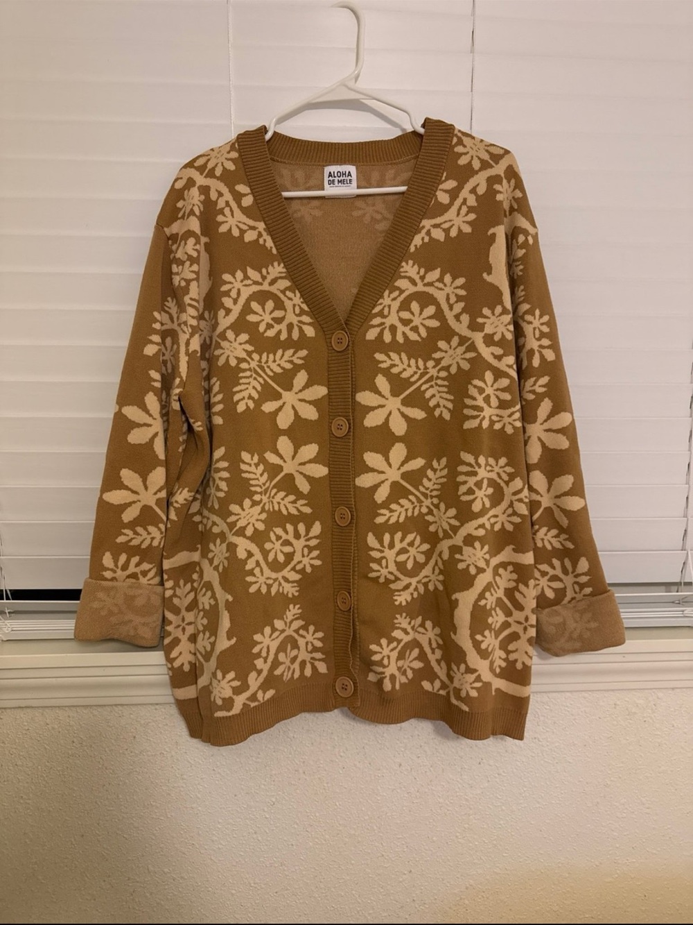 Aloha de Mele Naupaka Cardigan Size XS/S